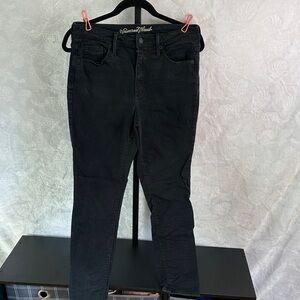 Universal Thread Women's Black Skinny Jeans